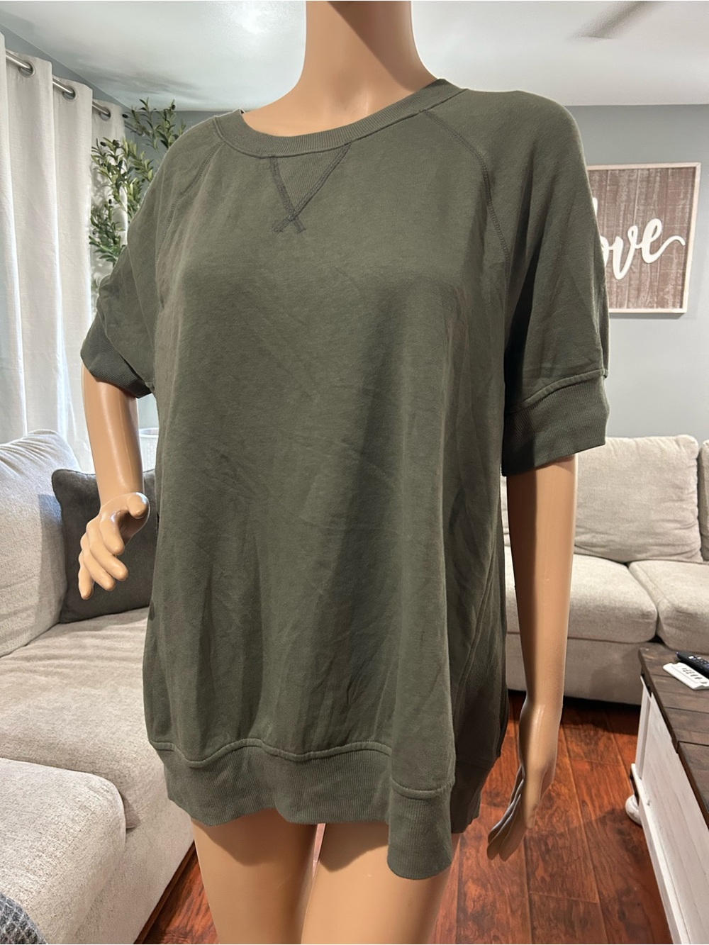 Lane Bryant 14/16 Olive Short-Sleeve Pullover Sweatshirt